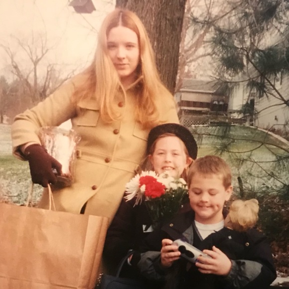 Meet your Ambassador II Posher, Megan - Picture 7 of 15